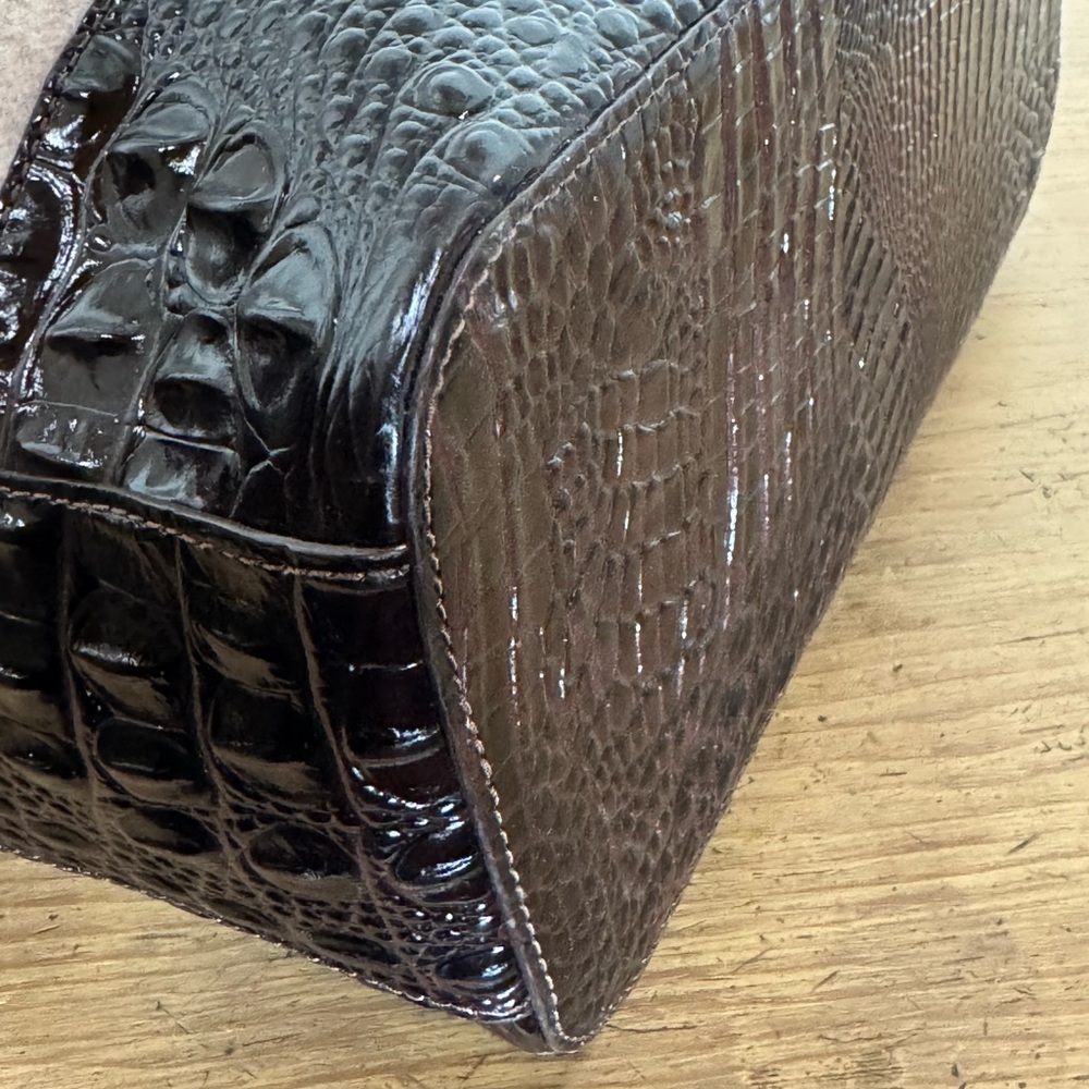 Brahmin Marlowe Bucket Bag. Unique Off White Wool and Dark Brown Crock. - Picture 5 of 15